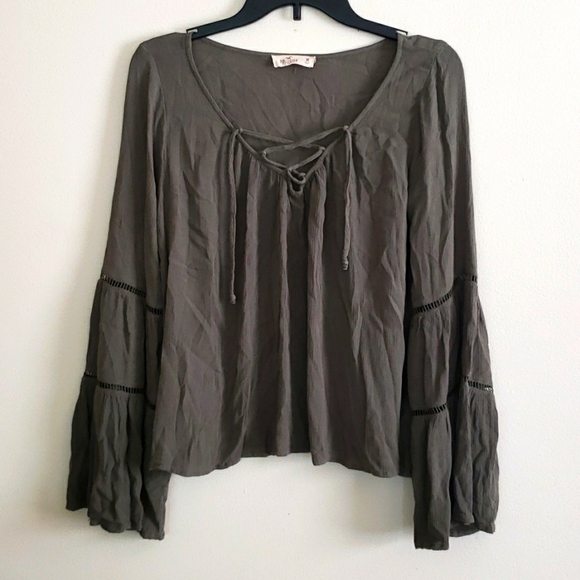 Hollister Tops - Hollister olive green peasant top, prairie, flare sleeves, size medium